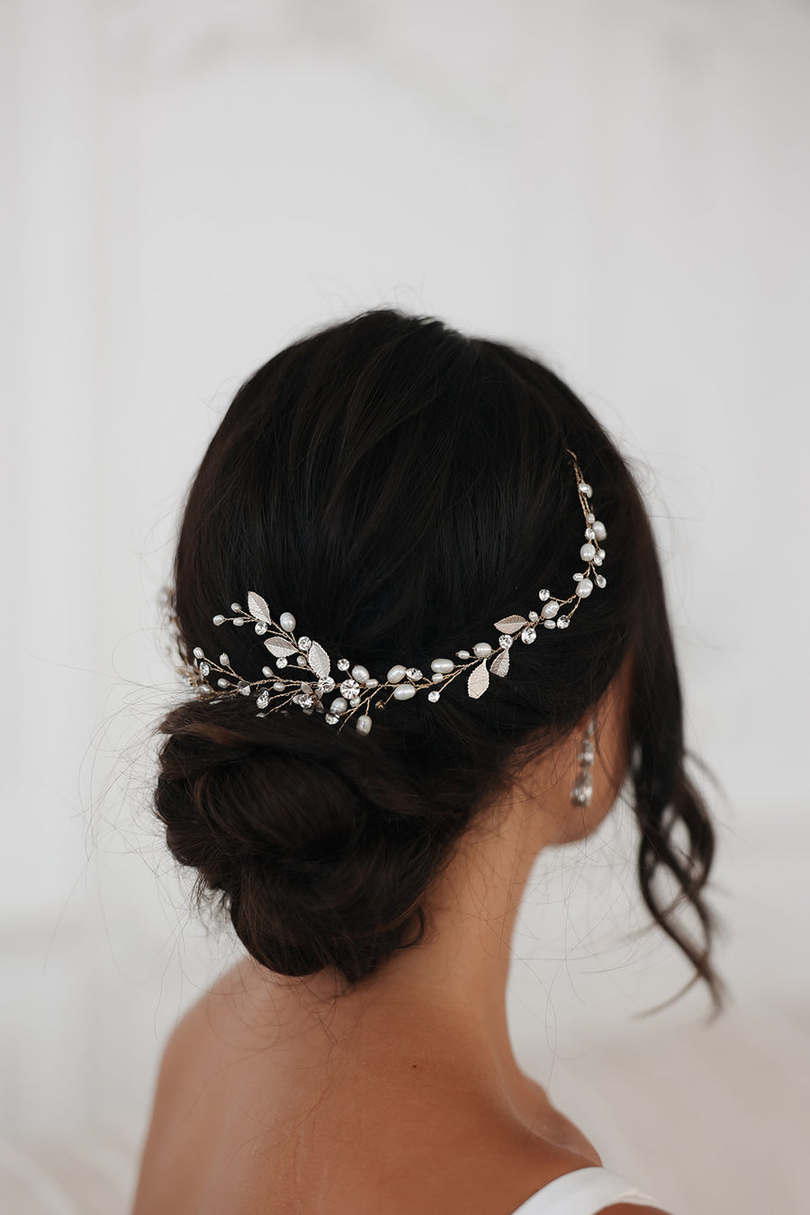 Harlow Pearl and Crystal Hair Vine