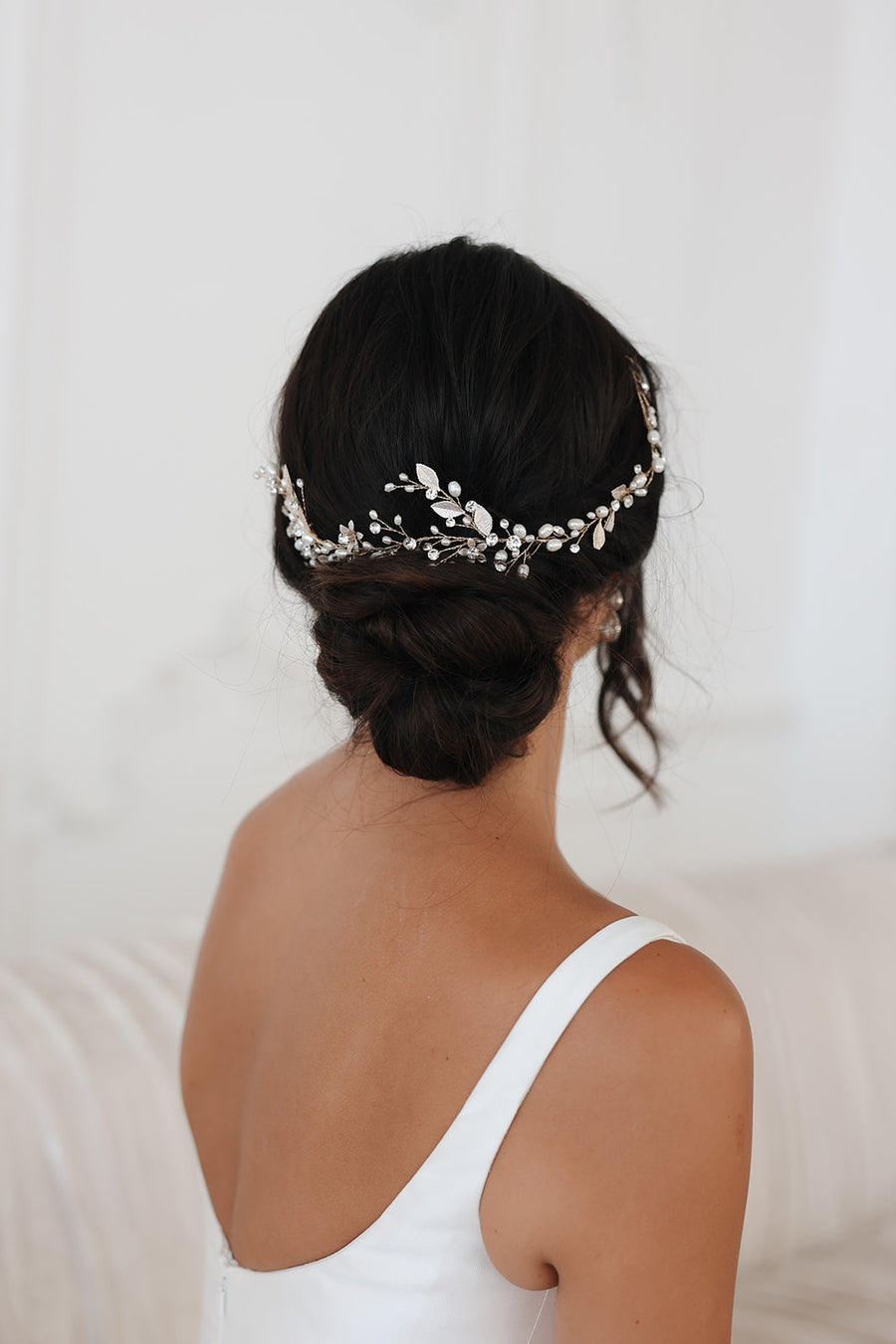 Harlow Pearl and Crystal Hair Vine