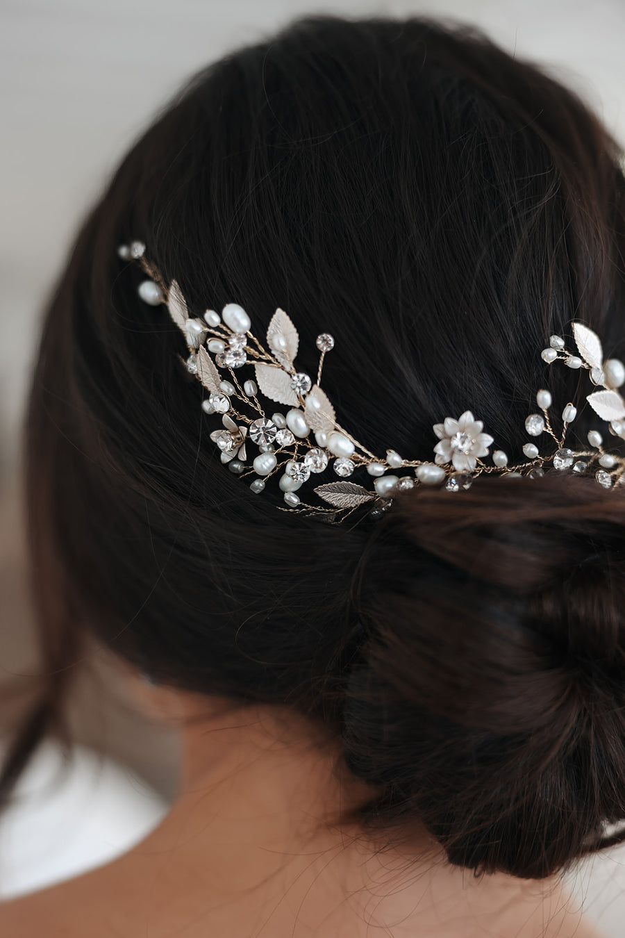 Harlow Pearl and Crystal Hair Vine