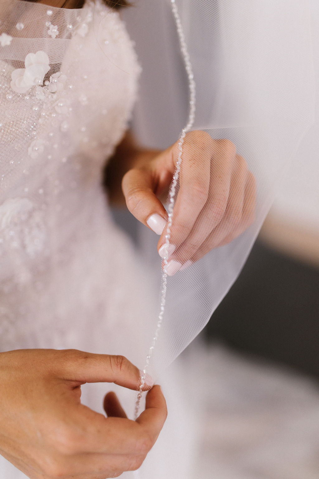 Beaded Veils – Untamed Petals display picture 1