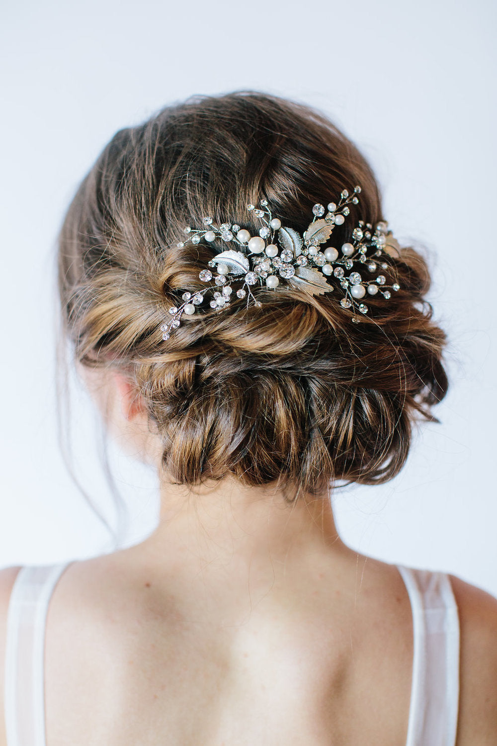 Untamed Petals Winona Pearl and Crystal Bridal Hair Comb, Wedding Danielle Pearl & Crystal Bridal Hair Comb Clip – Silver  main image 2