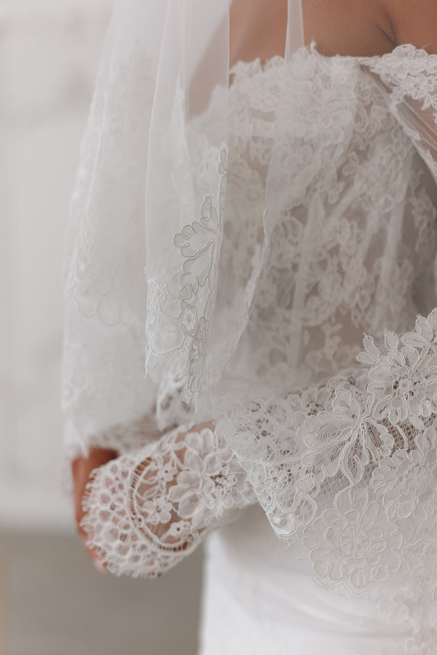 Laurence Lace Veil