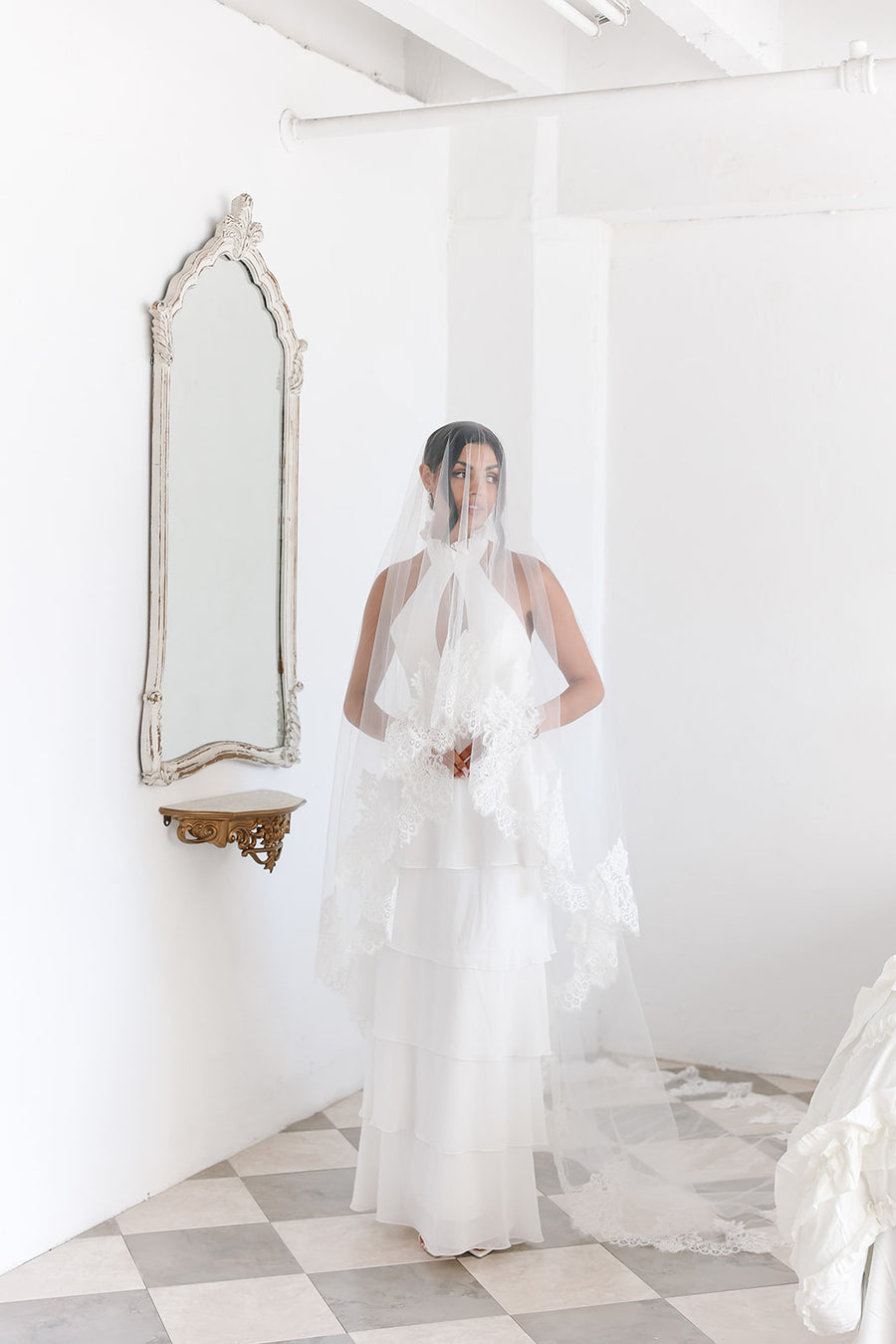Laurence Lace Veil - SAMPLE SALE