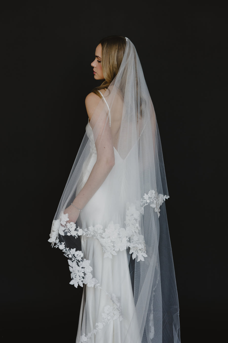 Alexandria Veil