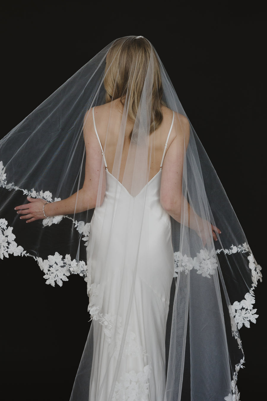 Alexandria Veil