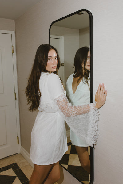 Alice Lace Robe