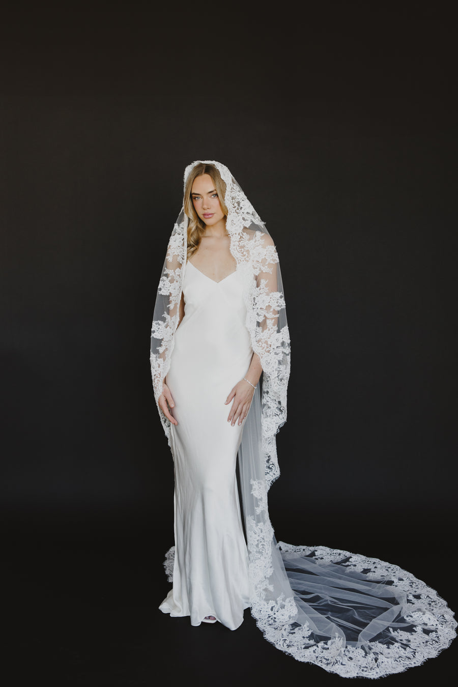 Amanda Mantilla Veil