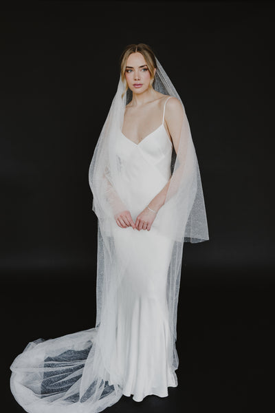 Candlelight Sparkle Veil
