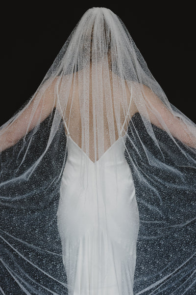 Candlelight Sparkle Veil