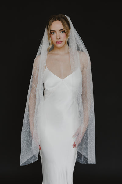Candlelight Sparkle Veil