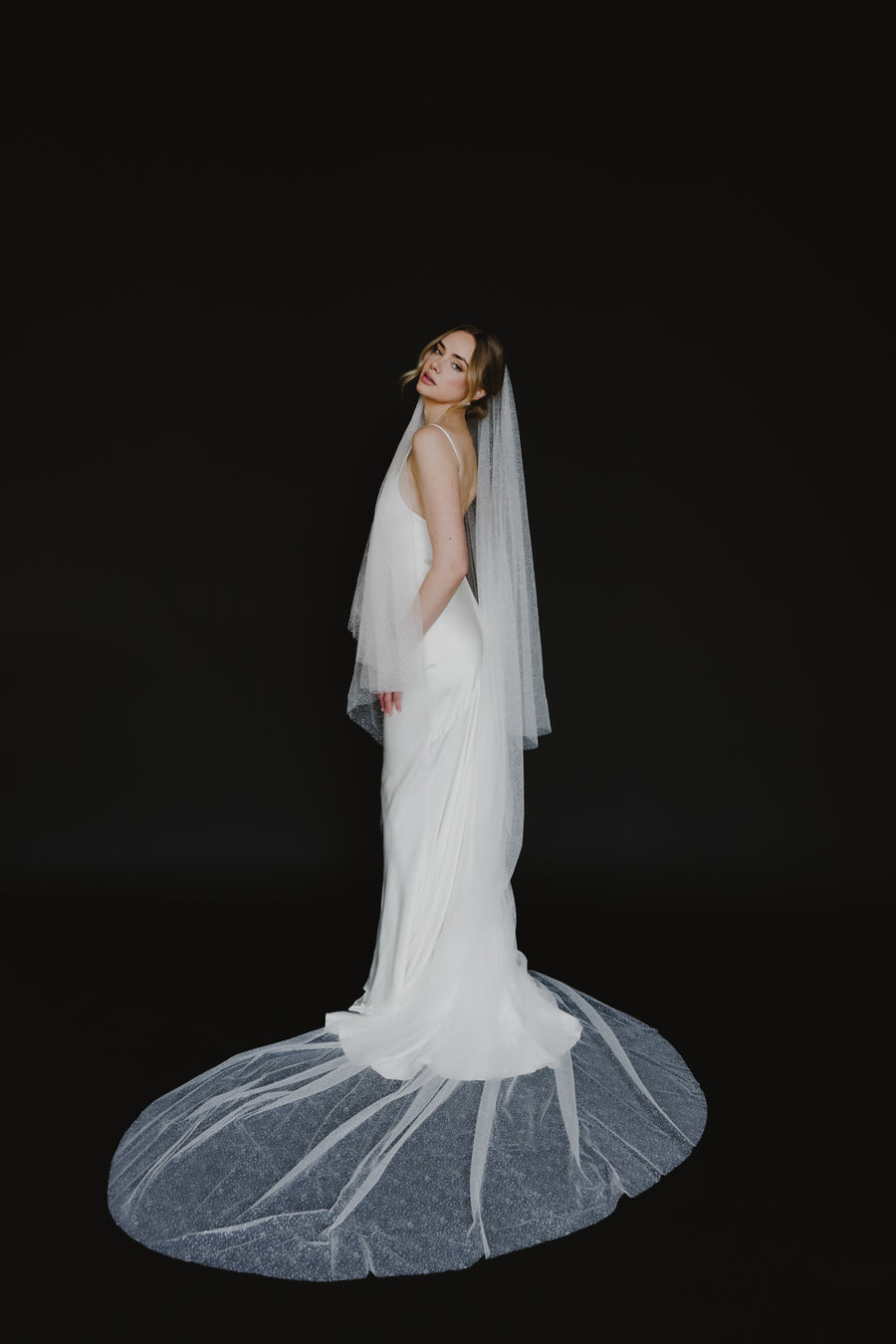 Candlelight Sparkle Veil