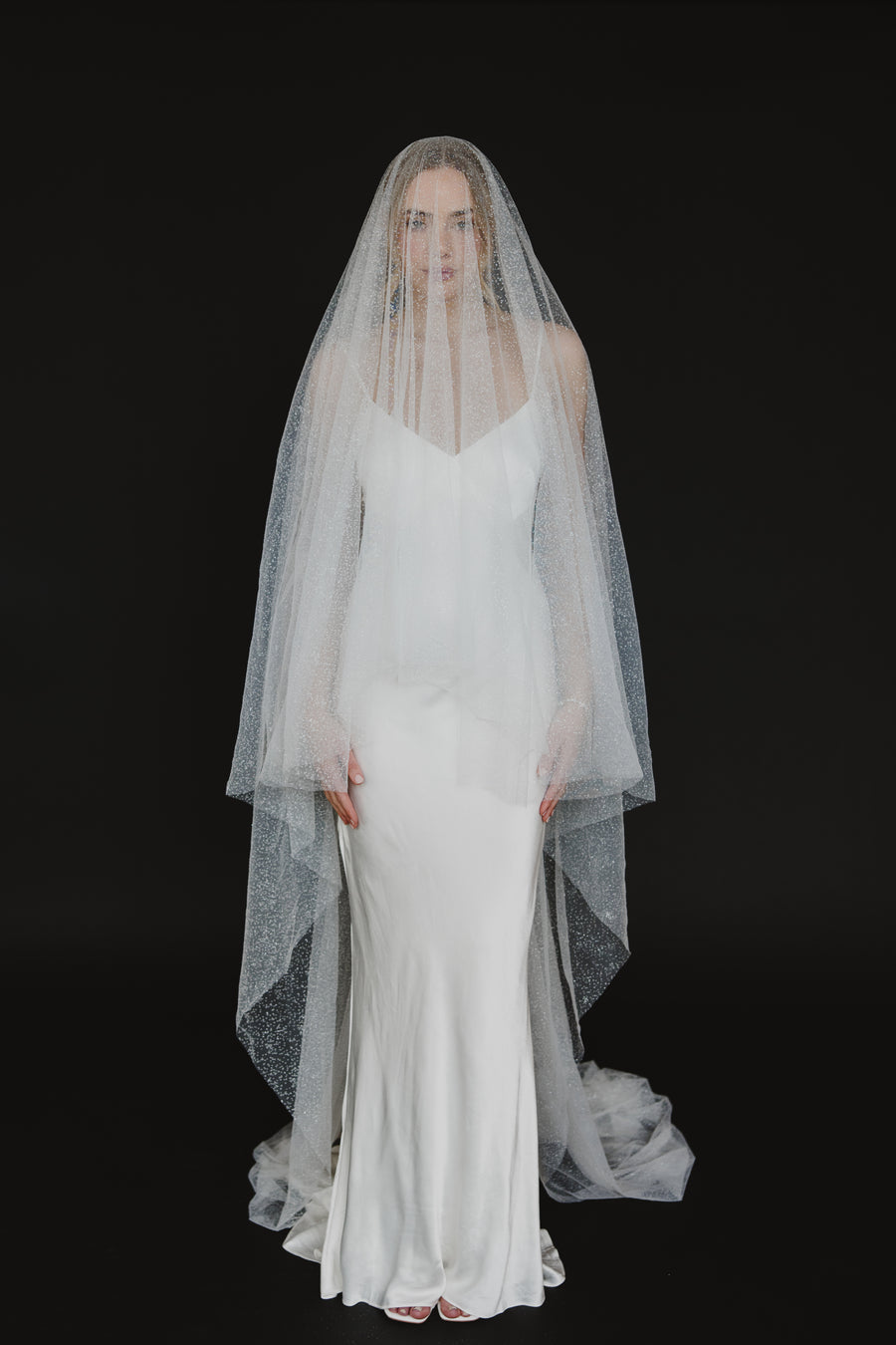 Candlelight Sparkle Veil