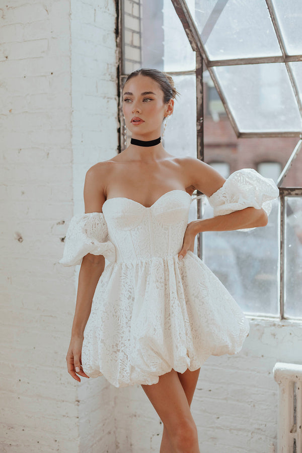 60+ Wedding After-Party Outfit Ideas for the Bride to Be | Vogue
