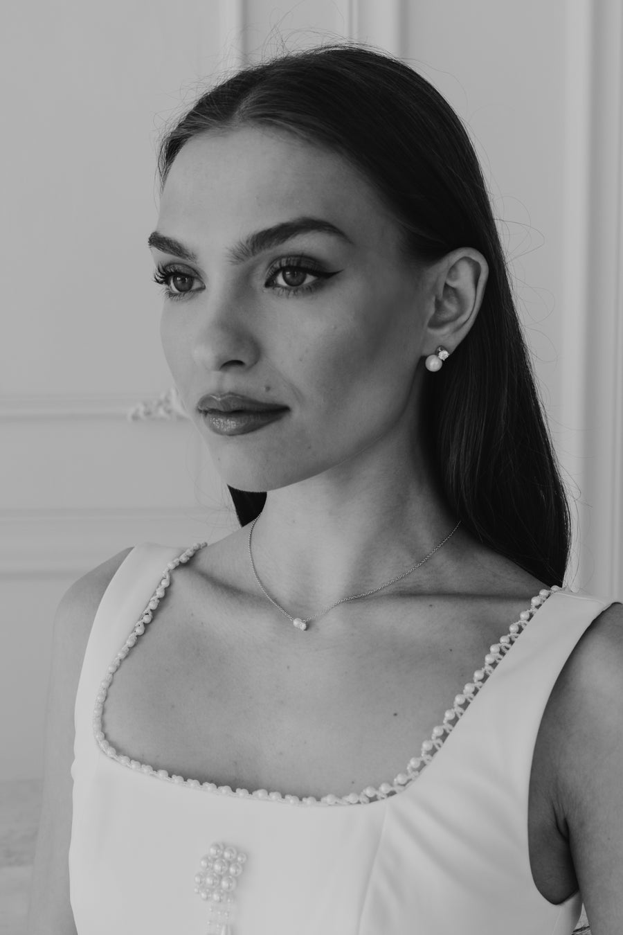 Evermore Pearl and Crystal Necklace