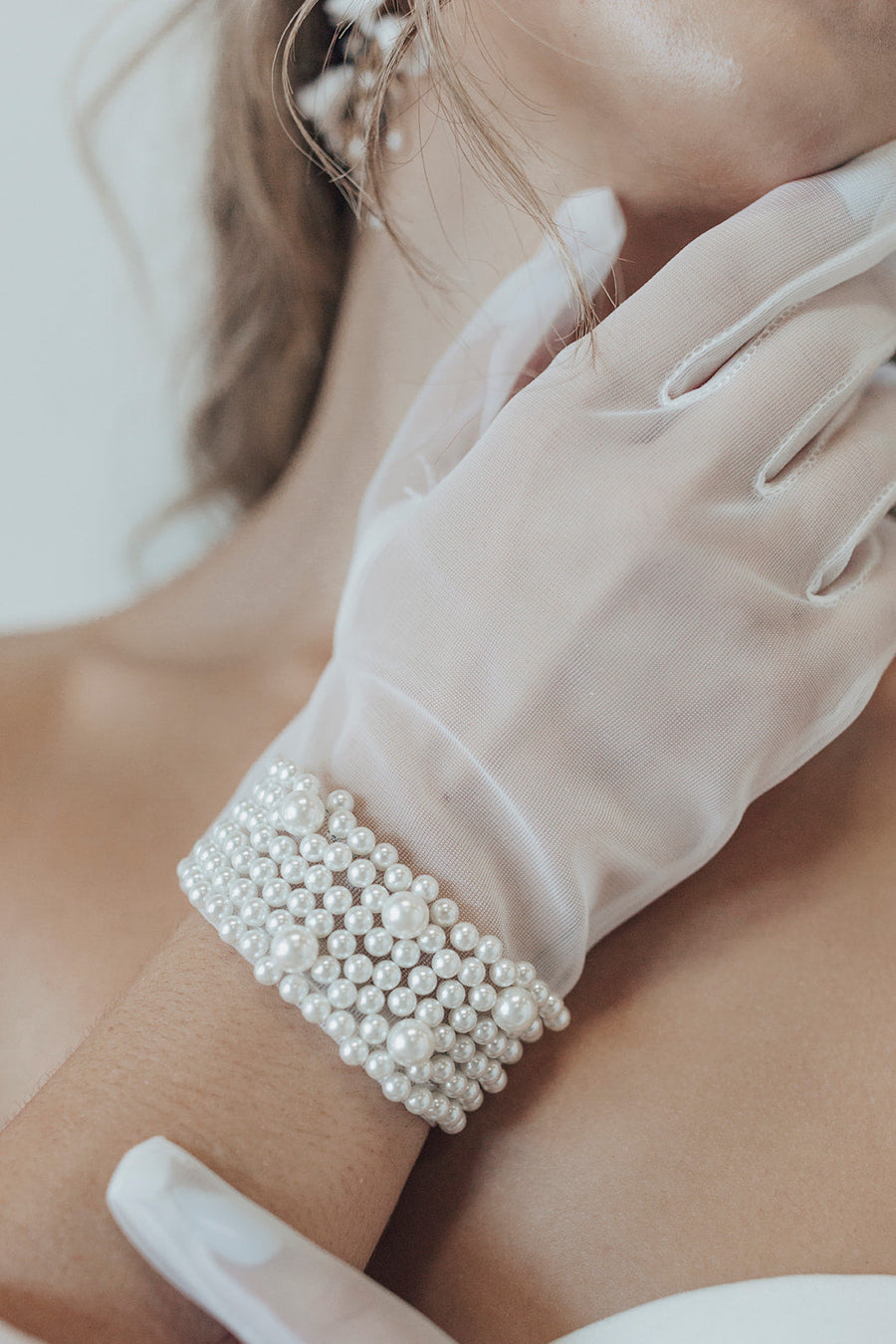 Rome - Bridal Gloves