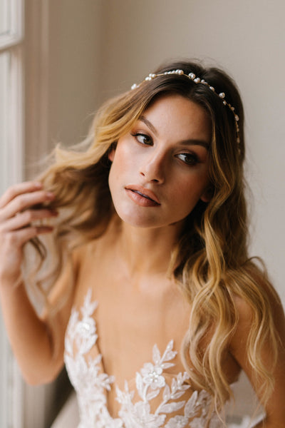 Scarlett Bridal Headpiece