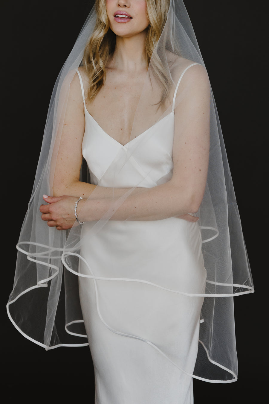 Hollister Veil