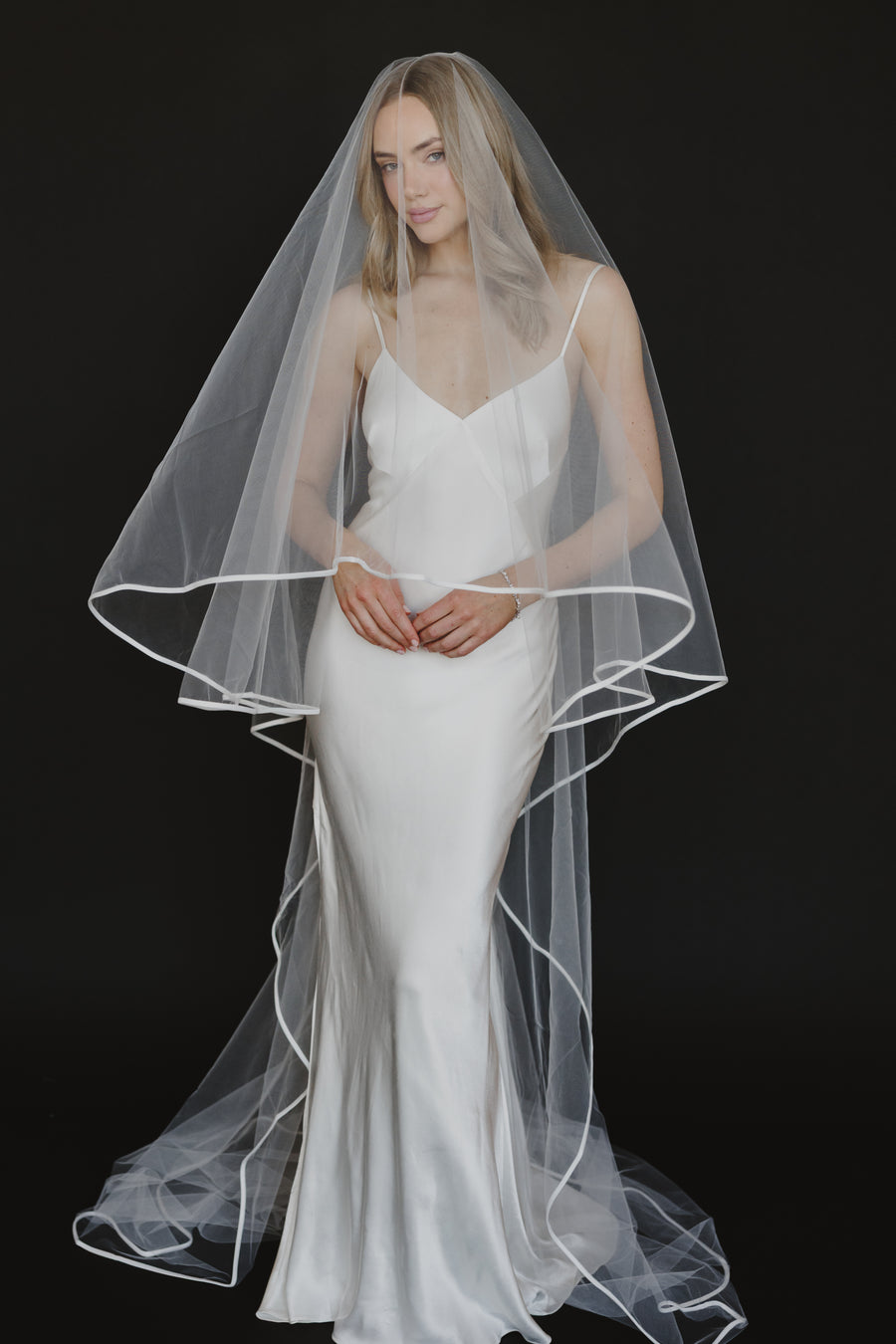 Hollister Veil