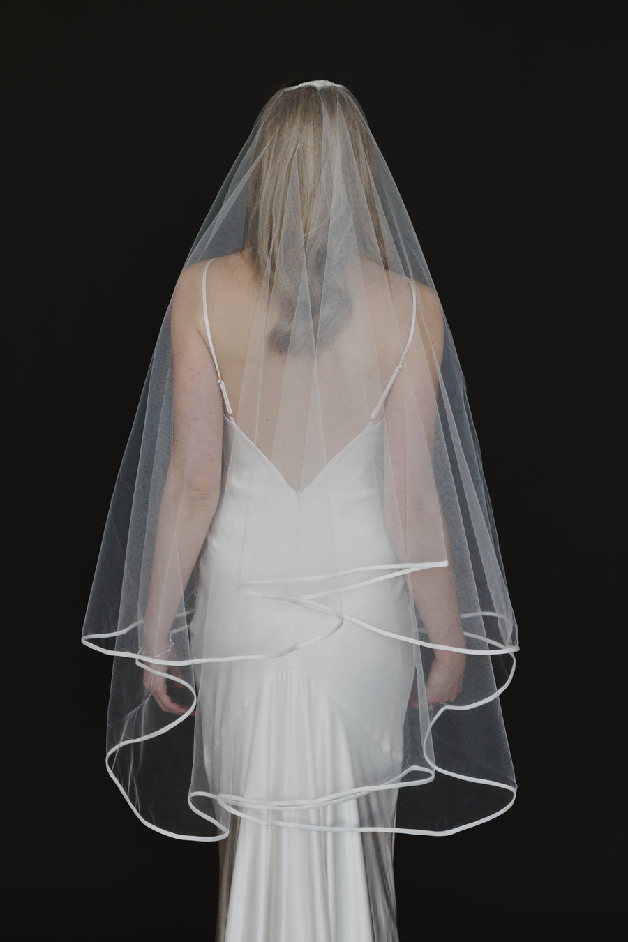 Hollister Veil