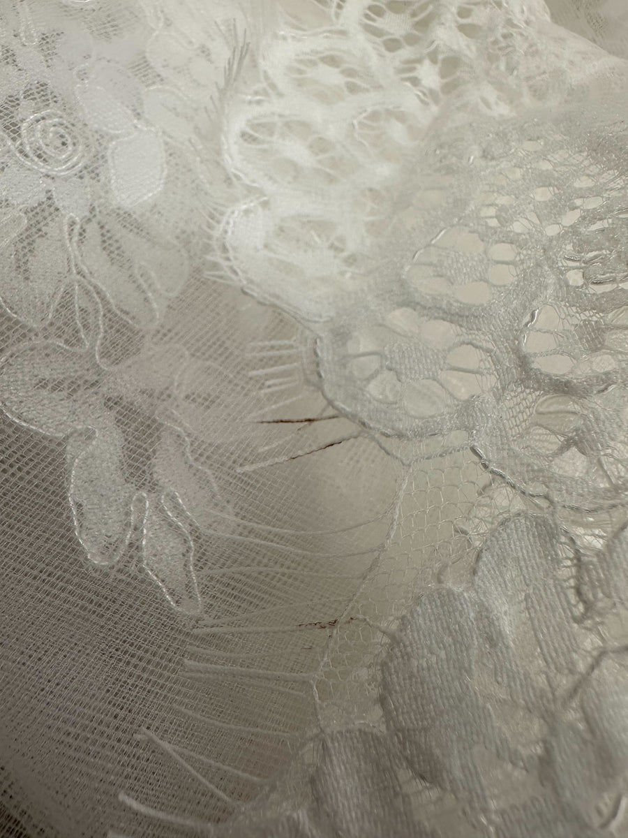 Laurence Lace Veil - SAMPLE SALE