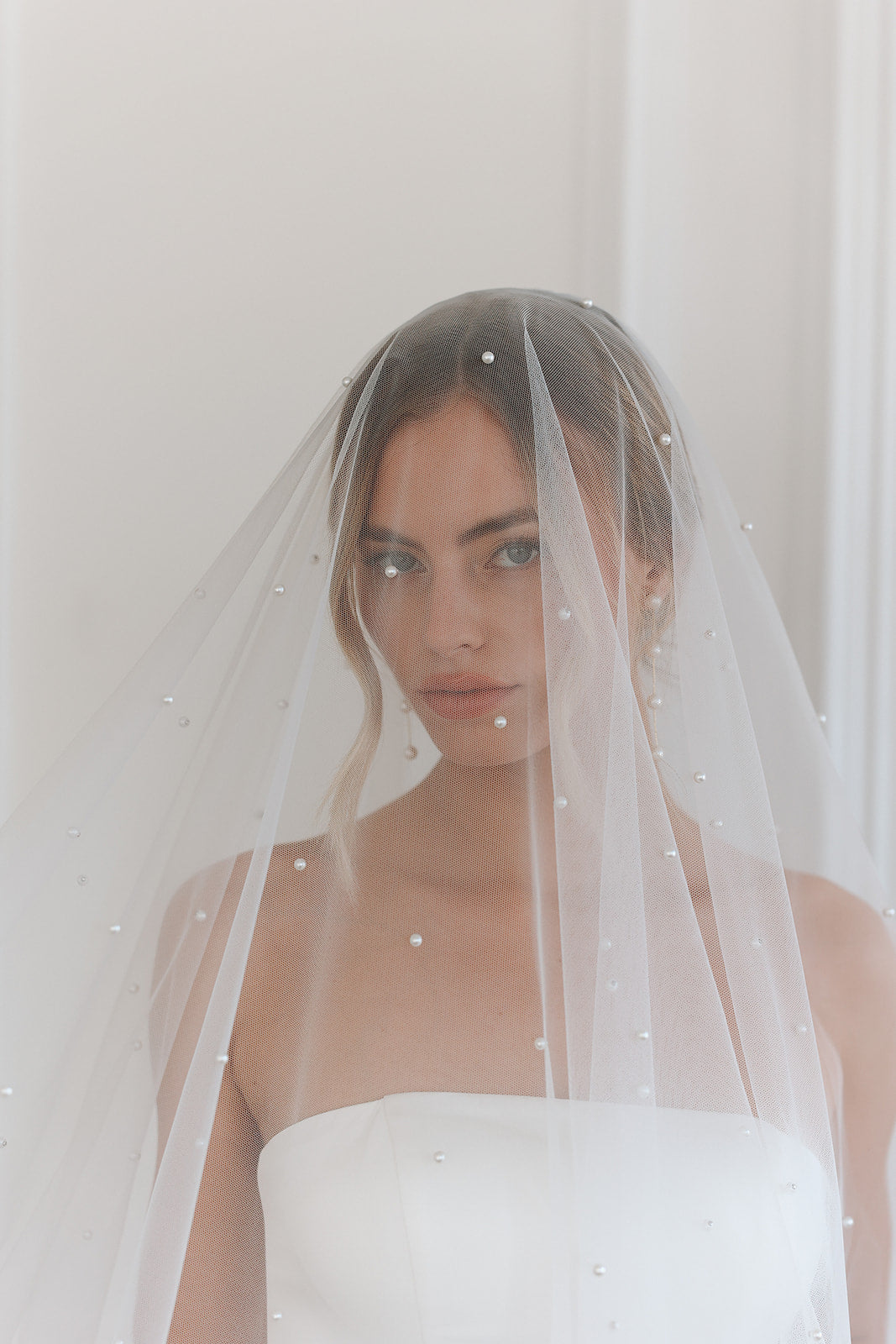 Jackson Veil – Untamed Petals