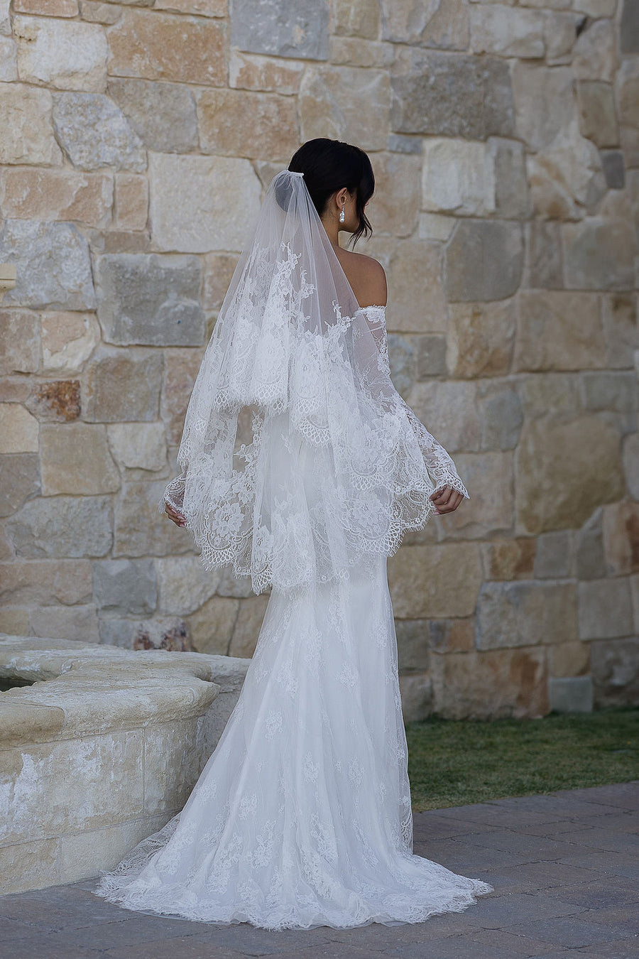 Keepsake Two-Tier Fingertip Veil