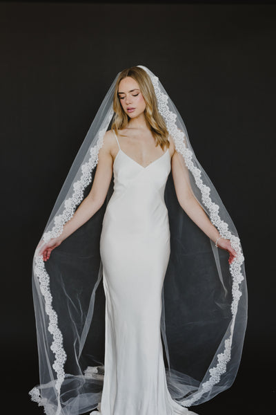Khari Veil