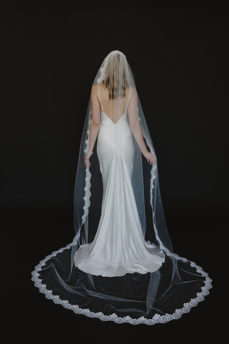 Khari Veil