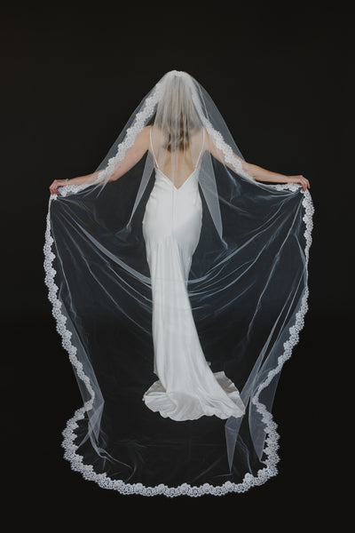 Khari Veil