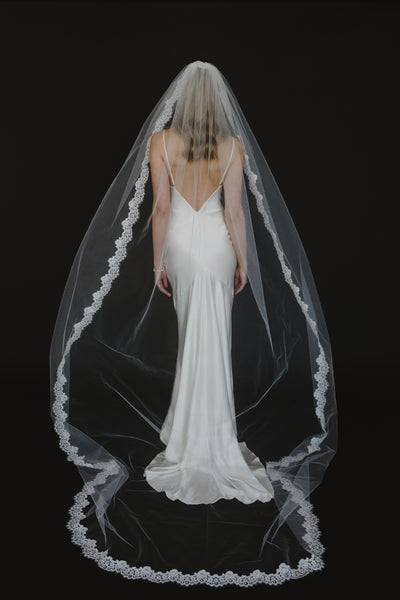 Khari Veil