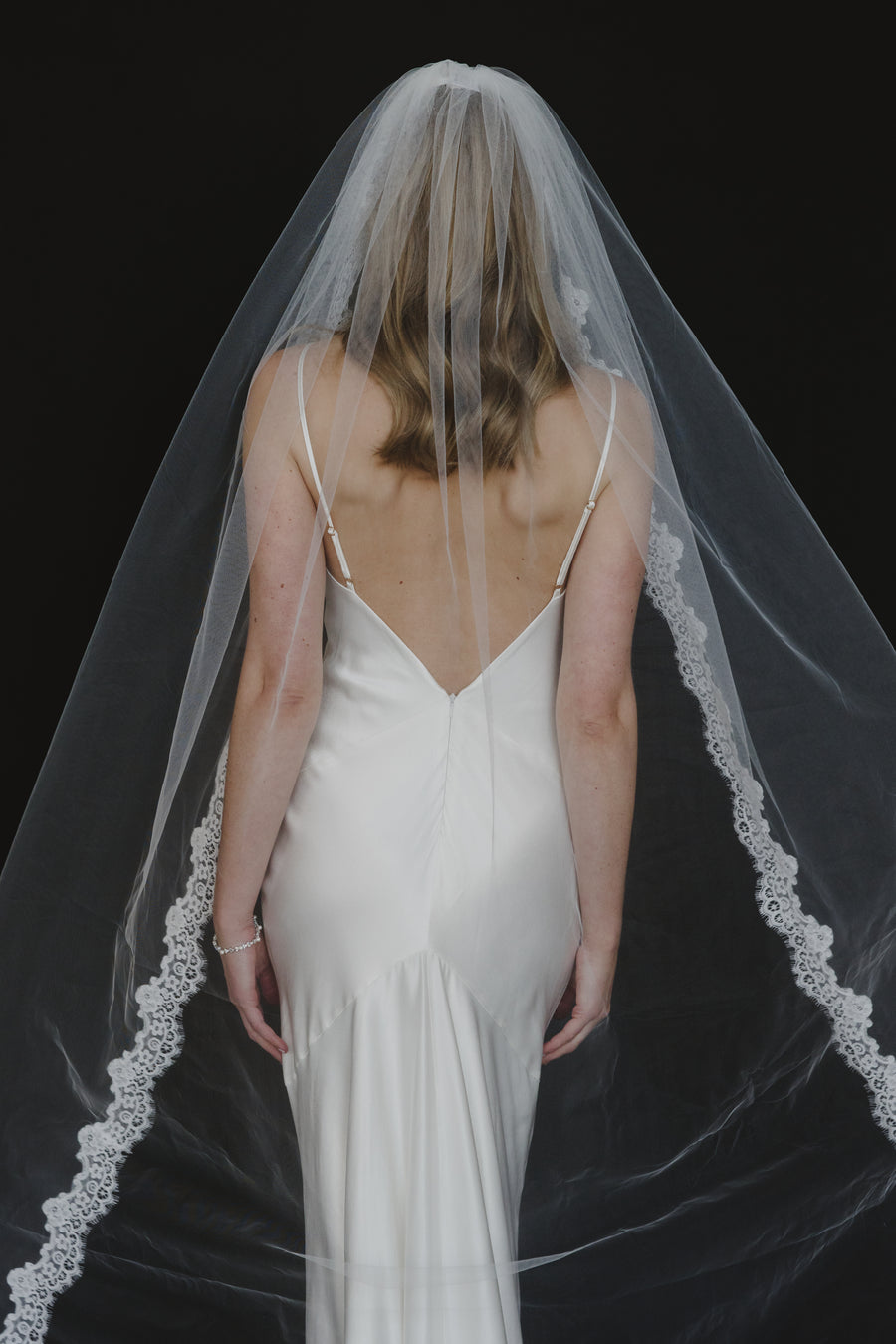 Khari Veil