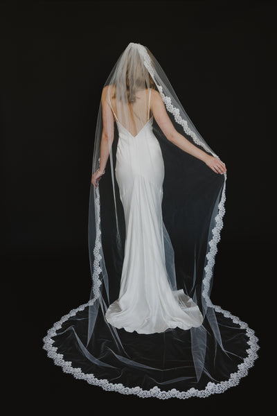 Khari Veil
