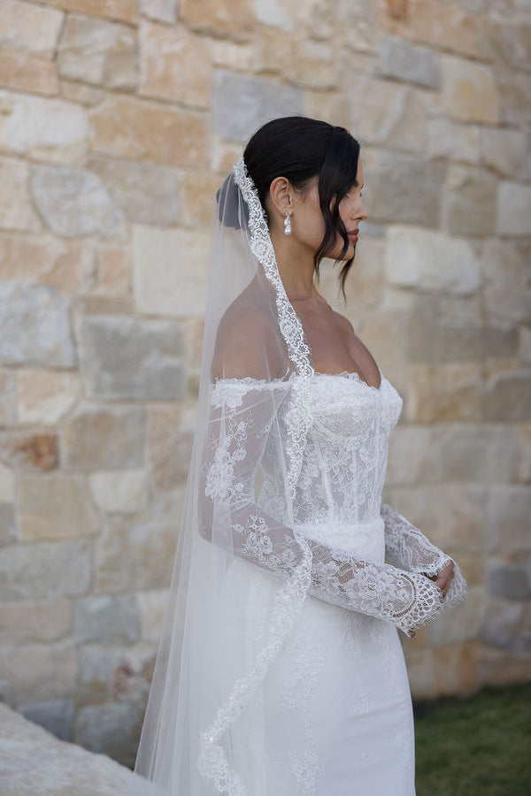 Khari Veil