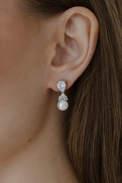 Lumi Pearl and Crystal Earrings
