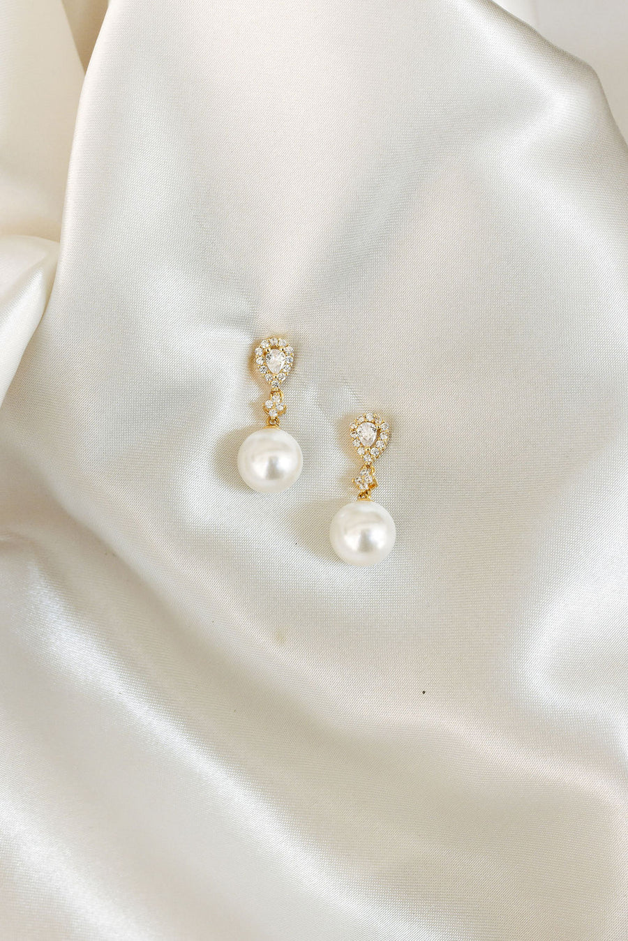 Melody Pearl Drop Earrings
