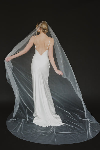 Molly Veil