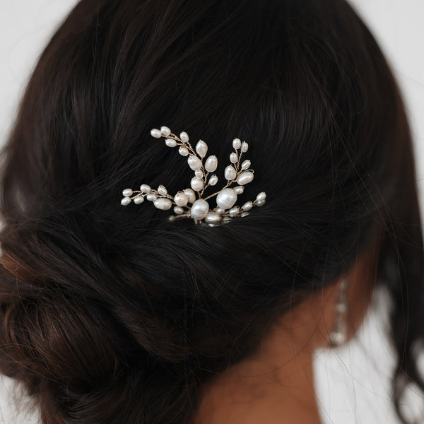 Poetry Freshwater Pearl Hair Pin – Untamed Petals display picture 2