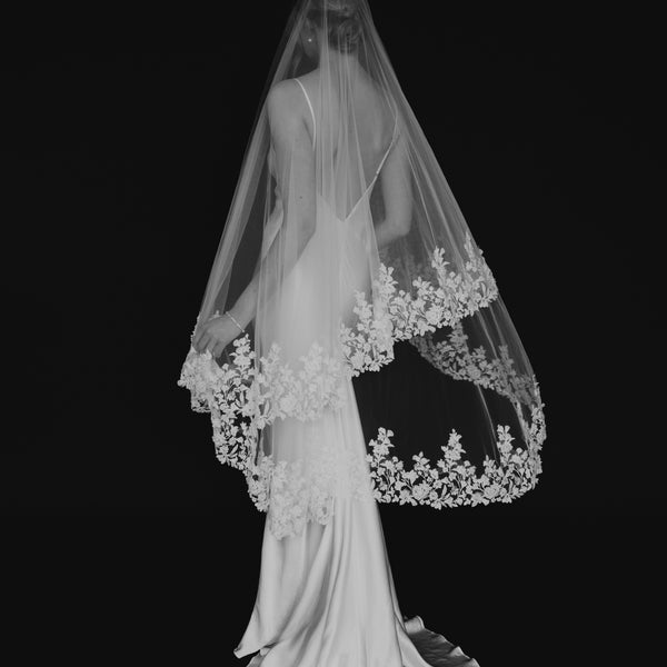 Posie Veil – Untamed Petals