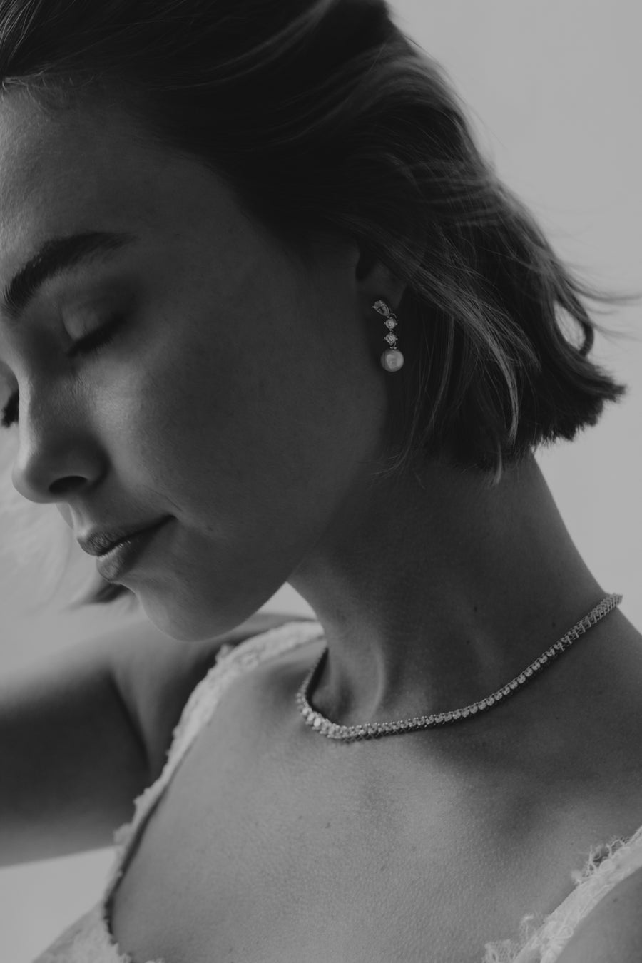 Serenade Earrings in Black Serenade Earrings in Black