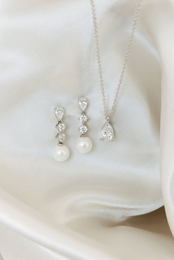 Elizabeth & Serenade Bridal Set