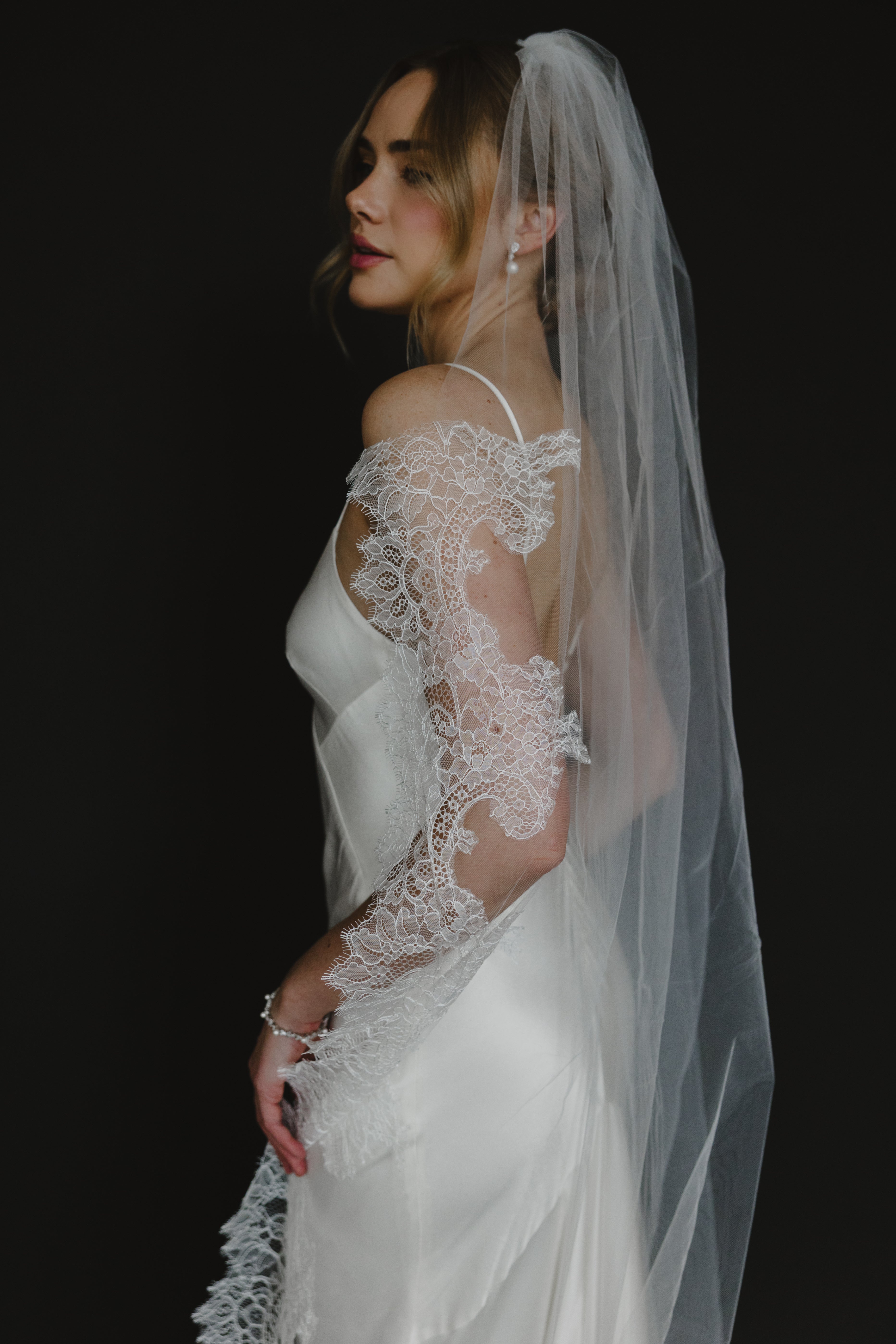 UNTAMED PETALS ティアラ シルバー Soraya Veil – Untamed Petals