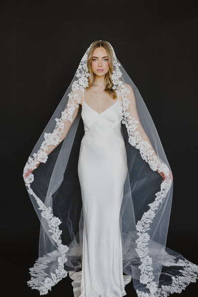 Tatum Mantilla Veil