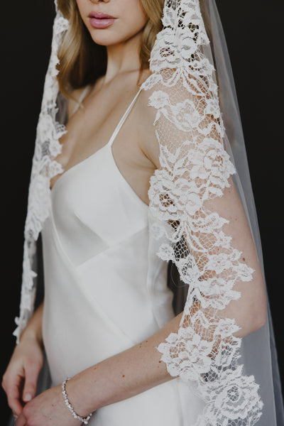 Tatum Mantilla Veil