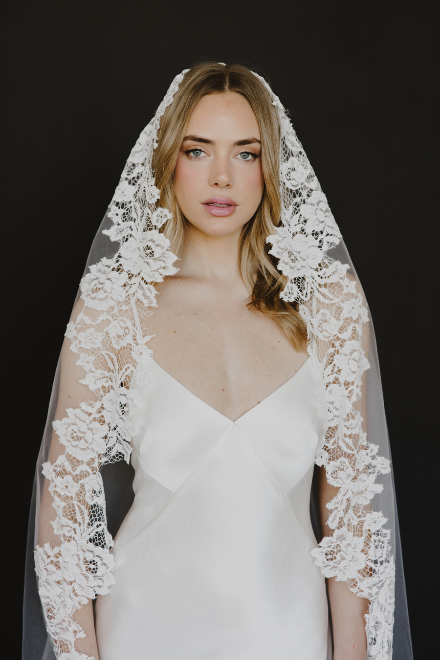 Tatum Mantilla Veil