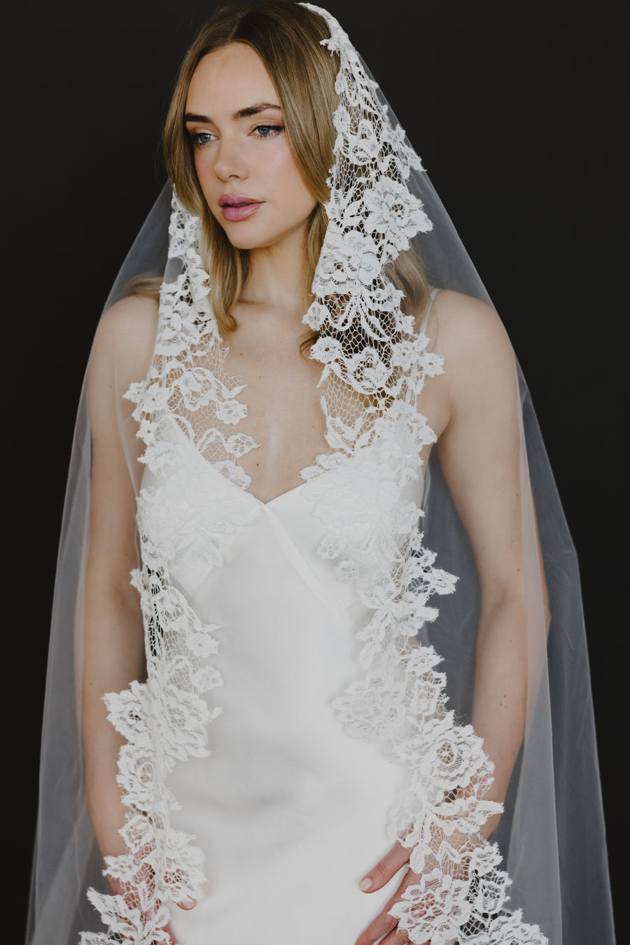 Tatum Mantilla Veil
