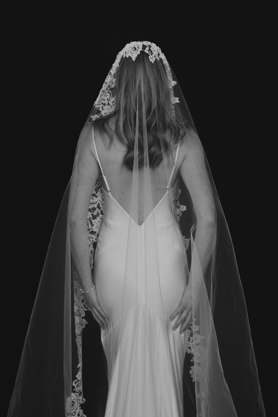 Tatum Mantilla Veil