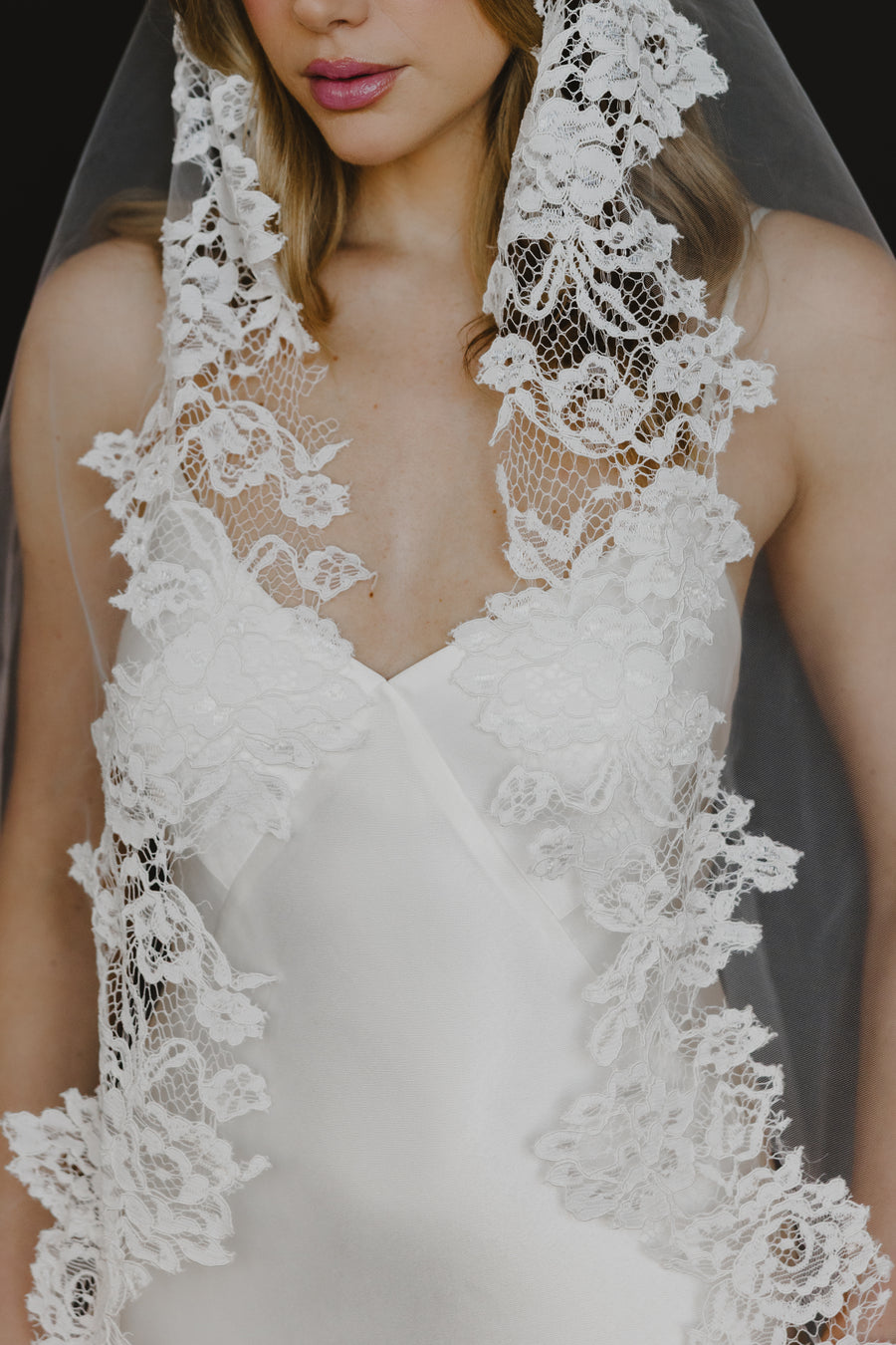 Tatum Mantilla Veil
