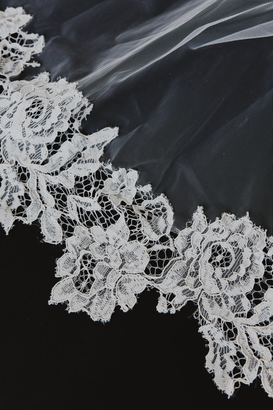 Tatum Mantilla Veil