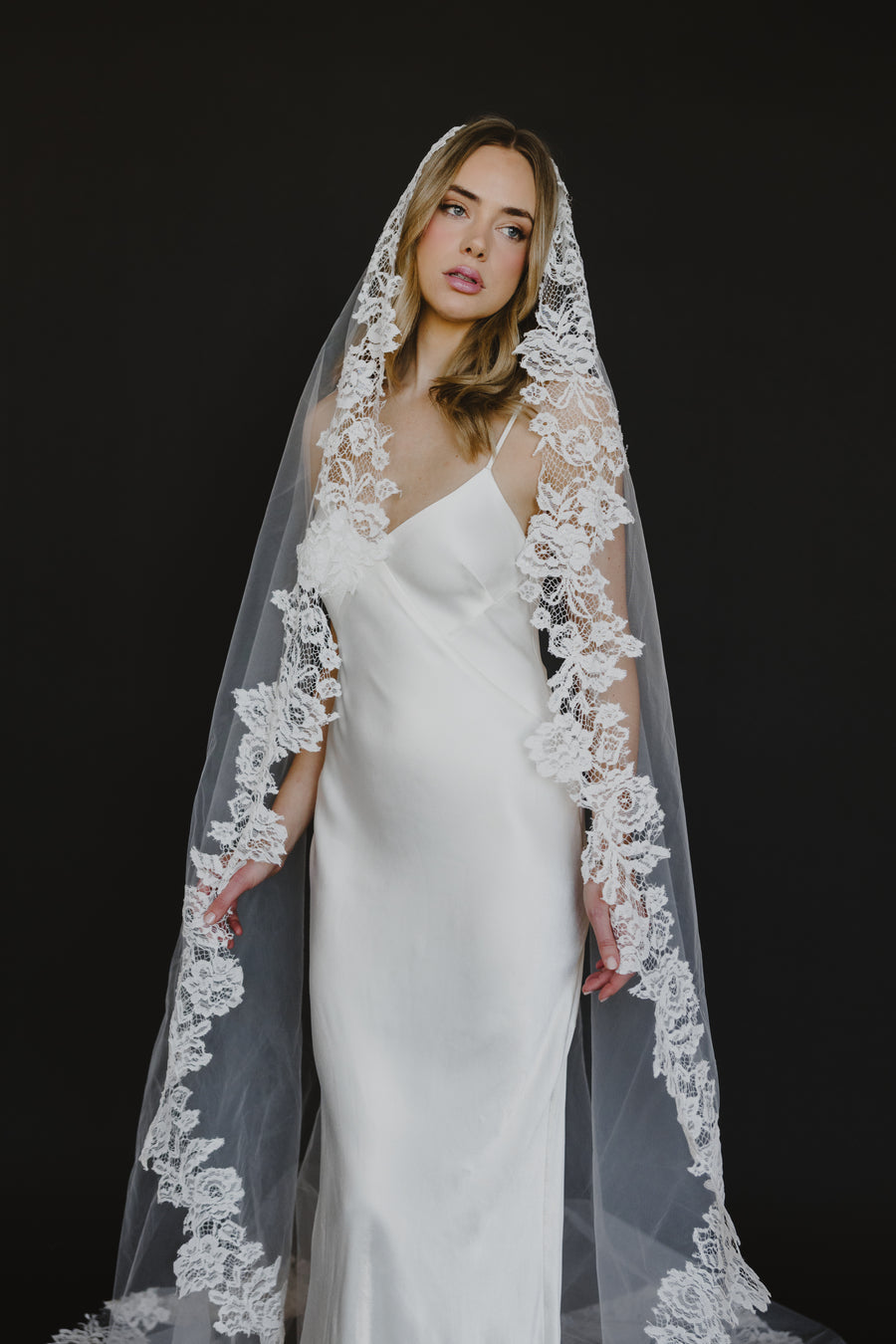 Tatum Mantilla Veil