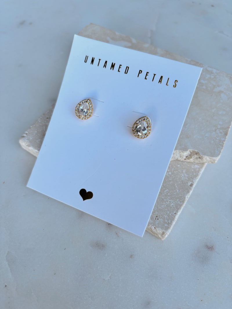 Jane Pearl Studs - SAMPLE SALE